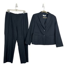 Le suit Women 2PC Polyester Pant Suit Size 12 Dark Blue Business Timeless