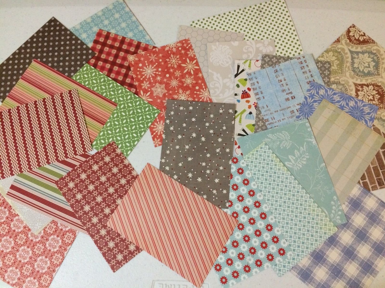 Christmas Scrapbook Paper Double-Sided Kit Snowman Tags Quotes 50 pieces + 2014