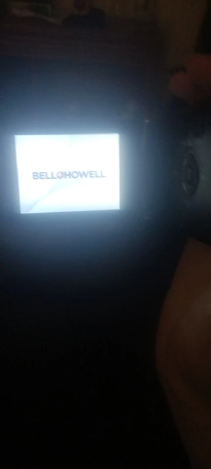 (L) Bell And Howell Full HD Camcorder DV30HD  (NO CHARGE CABLE) - Image 4 of 4