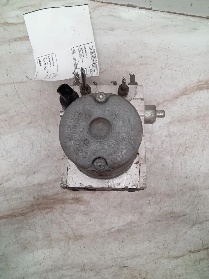 Used ABS Pump and Motor Assembly fits: 2004 Mazda RX8 assembly w/dynamic stabili - Image 3 of 4