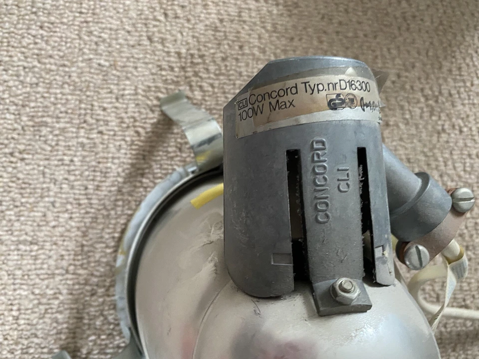 Set Of 5. Vintage 1970s Concord CLI   Lighting  180mm  large sphere lamp. - Image 4 of 4