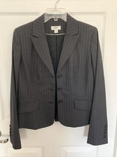 Ann Taylor LOFT Womens 3 Button blazer Suit jacket Black Pinstripes size 6 EUC
