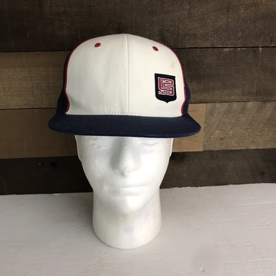 white nike fitted hat