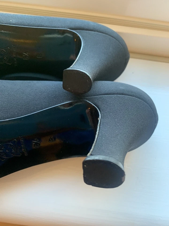 Zapatos de salón bottega venetablack satinado 38 Foto 3 de 4