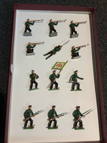 (15) New Set of Mixed German Army Soldiers - Hand Painted Metal Figures - Picture 2 of 8