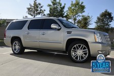 2014 Cadillac Escalade ESV PLATINUM AWD HANDICAP LIFT EQUIPPED LOADED NIC