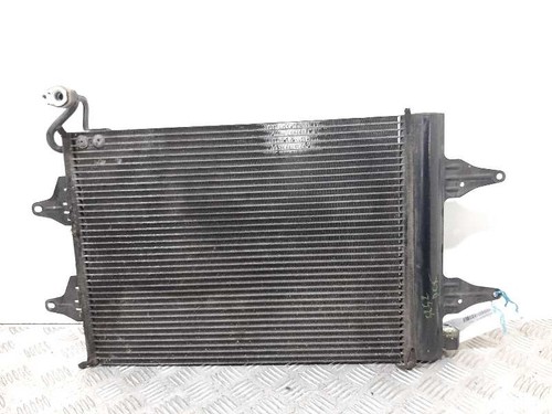 6Q0820411K KONDENSATOR / KÜHLER DER KLIMAANLAGE KONDENSATOR / 4554643 FÜR SEAT I