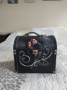 Twilight Saga Trunk