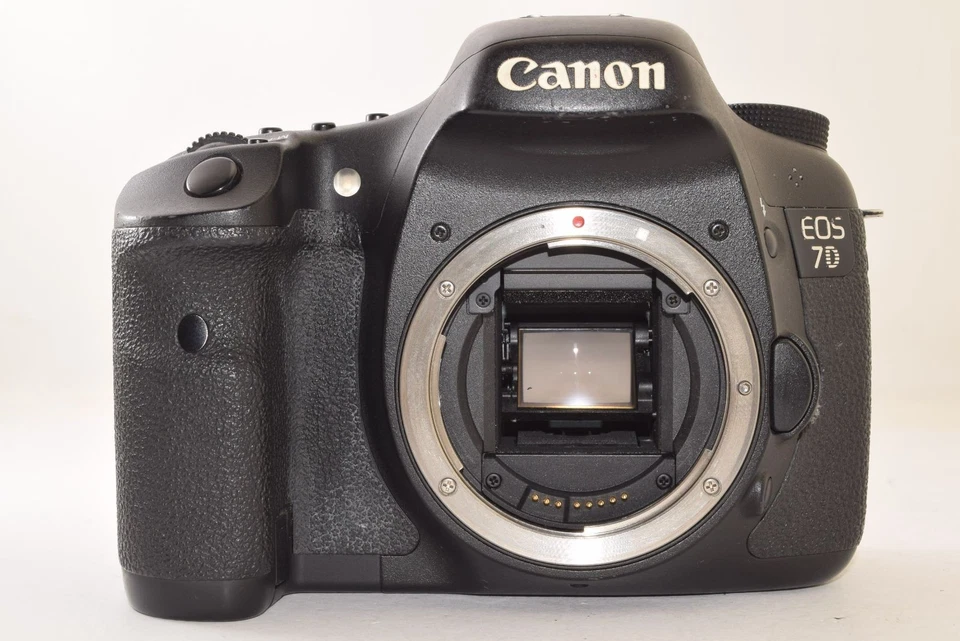 Canon EOS 7D DSLR Body Japan LCD screen wear top dial cover missing used - Image 2 of 4