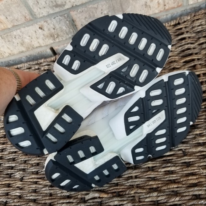 adidas b37459