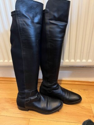 Schwarze Overknee Stiefel