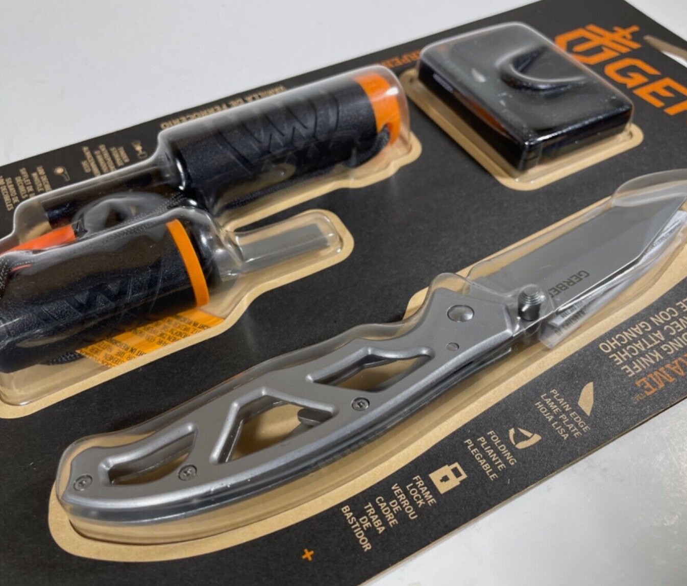 GERBER Survival Set Paraframe Knife, Fire Starter, Sharpener, Whistle