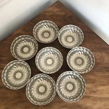Set of 8 Aluminum 3.75” Tins Round Swirl Design Vintage Jello Mini Cake Molds