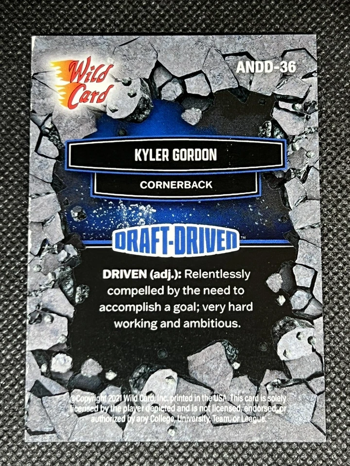 2021 Wild Card Allumination KYLER GORDON RC 33/299 BLUE DRAFT-DRIVEN NIL ROOKIE - Image 2 of 3