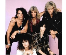 * JUAN CROUCIER * signed 8x10 photo * RATT BASSIST * COA * 12