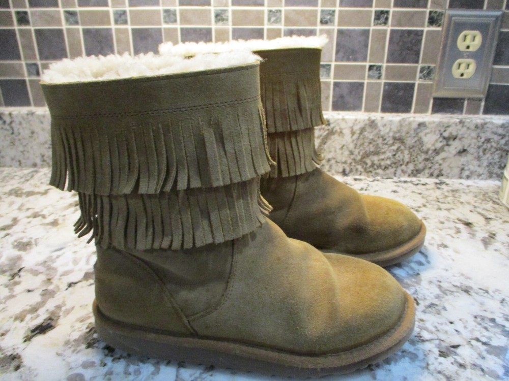 UGG Australia Fringe Suede Skeepskin Sherpa Lined Boots 1004953K Womens Size 6