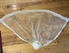 Vintage 1940s-1950s Wedding Veil Hat Lacy Netting