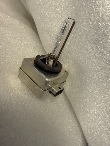 Xenonbrenner Lampe Scheinwerfer BMW E90 E60 Osram 66144 XENARC D1S 35W Original