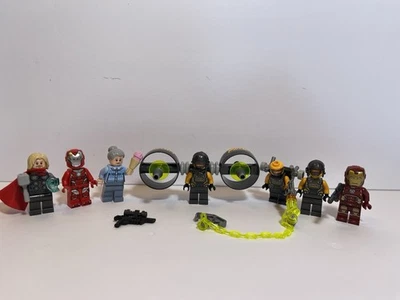 Lego Marvel Minifigures/Accessories Lot - Thor, Iron Man, Aunt May & More - Image 1 of 3