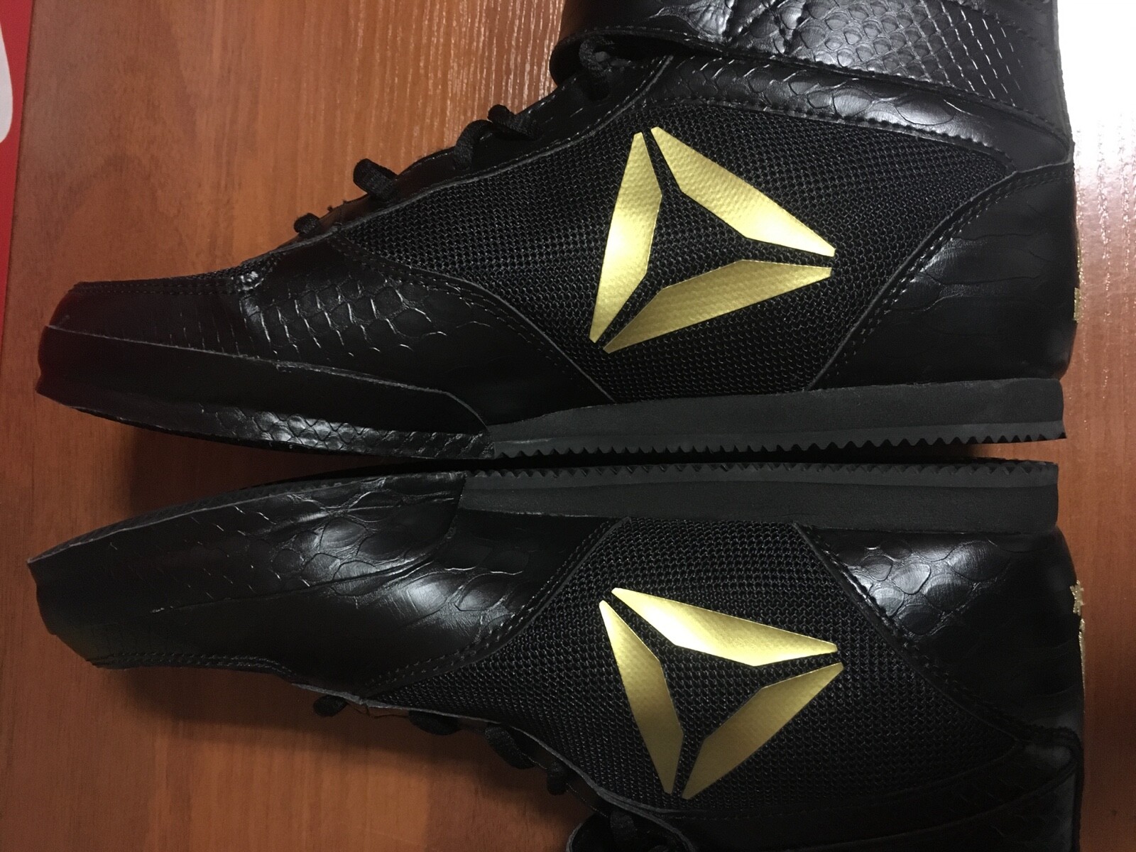 reebok boxing shoes black and gold