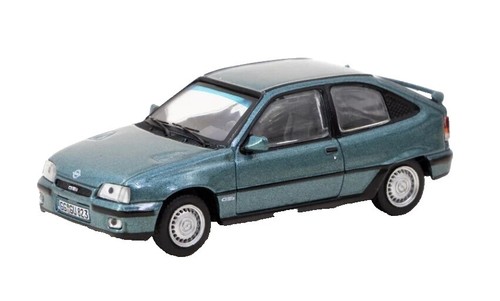 Voiture Slot Racing 1/32 Carrera Evolution - Opel Manta A Tuner (Réf. 27232) - Neuve