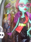 MONSTER HIGH GORE GEOUS GHOUL DOLL NRFB  28 INCHES TALL  FREE SHIPPING — photo 4