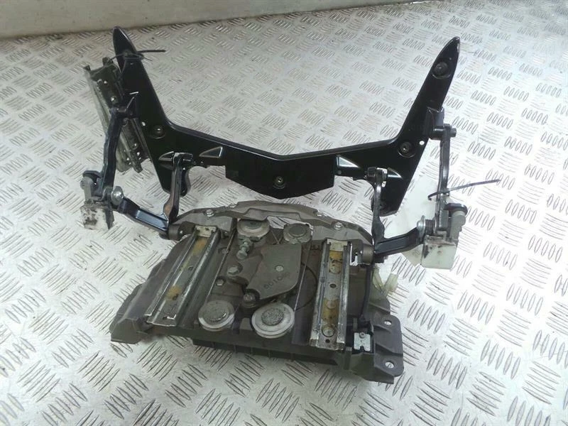 Yamaha FJR 1300 ABS (2005->) Screen Motor #87 — 第 2/3 张图片