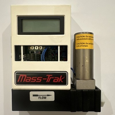 Sierra Mass Flow Controller 810C-DR-2-V4-S0-MP 0-1.5 SLPM 4-20mA 24VDC OEM MFC