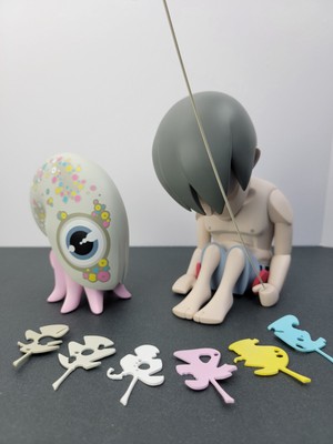 Coarse | Casting Shadows - Loser - HKG Edition | Coarsetoys 2011