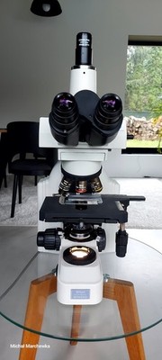 Nikon Eclipse E400 Trinocular Microscope   5 Nikon Plan Objectives 4× 100×