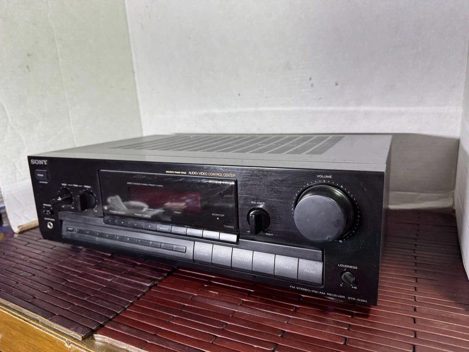 Sony STR-D390 AM/FM Stereo Receiver System - Tested & Works - Image 3 of 4