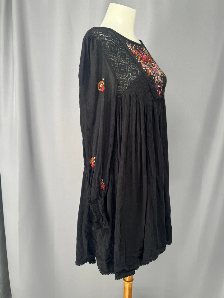 Free People Dress Womens XS Black Embroidered Boho Tunic Babydoll Mini - Image 4 of 4