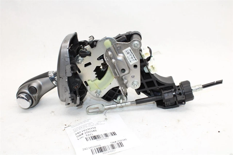 Used Automatic Transmission Shift Lever Assembly fits: 2010 Honda Cr-v  Grade C - Image 2 of 4