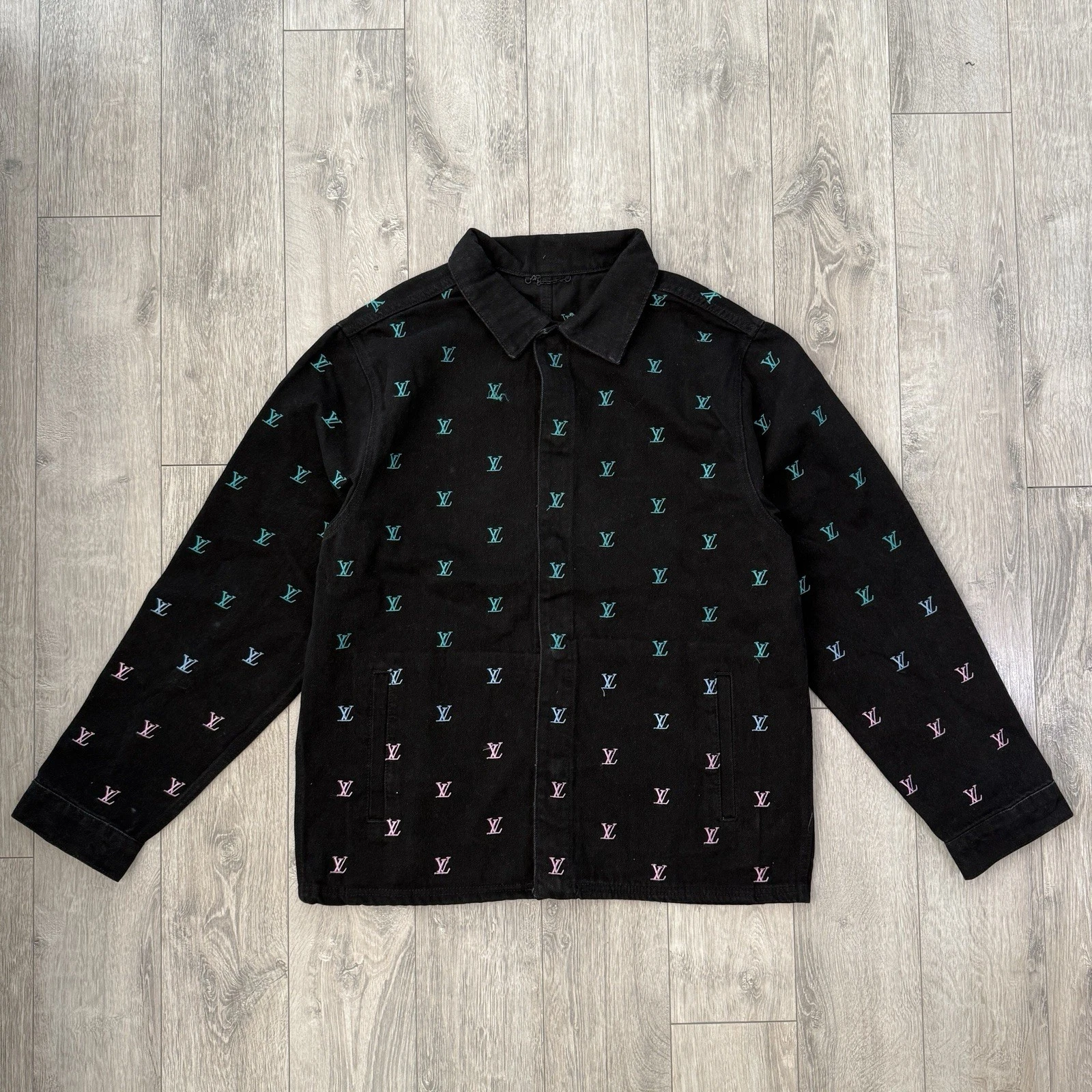Men's Louis Vuitton LV Monogram Denim Jacket with Collar Neck - Black, size XL