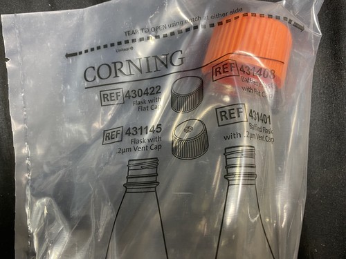 Frasco Erlenmeyer de policarbonato Corning 500 ml con tapa ventilada 431145 (10/cs) - Imagen 3 de 3