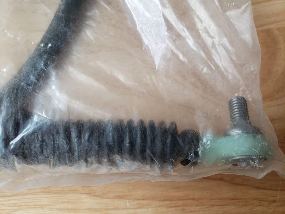 CABLE DE CAMBIO DE TRANSMISIÓN AUTOMÁTICA TOYOTA 2007-14 FJ CRUISER OEM 33820-60070 Foto 4 de 4