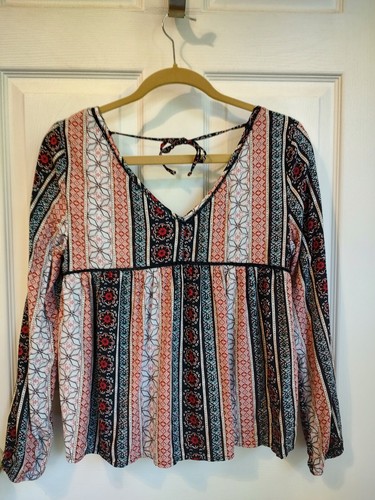 Abercrombie & Fitch Damen XS Top Bluse Langarm VNeck schwarz weiß rot - Bild 4 von 5