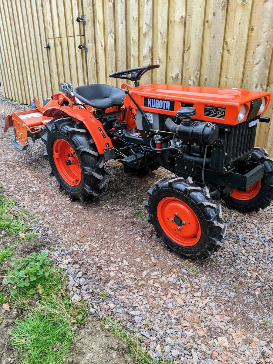 Kubota b7000 Compact Tractor