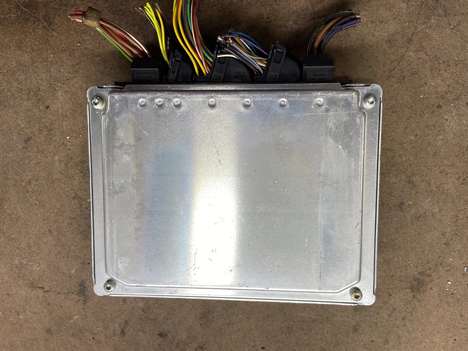 BMW X3 2004 2005 ECU ECM módulo de control del motor computadora OEM N0284 DG Foto 2 de 4