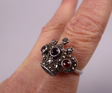 STERLING SILVER GARNET IMPERIAL CROWN RING WITH MARCASITES 925 SIZE 7
