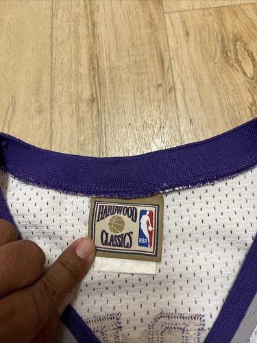 Sacramento Kings Chris Webber #4 Mitchell & Ness Hardwood Classics Size 3XL - Picture 6 of 11