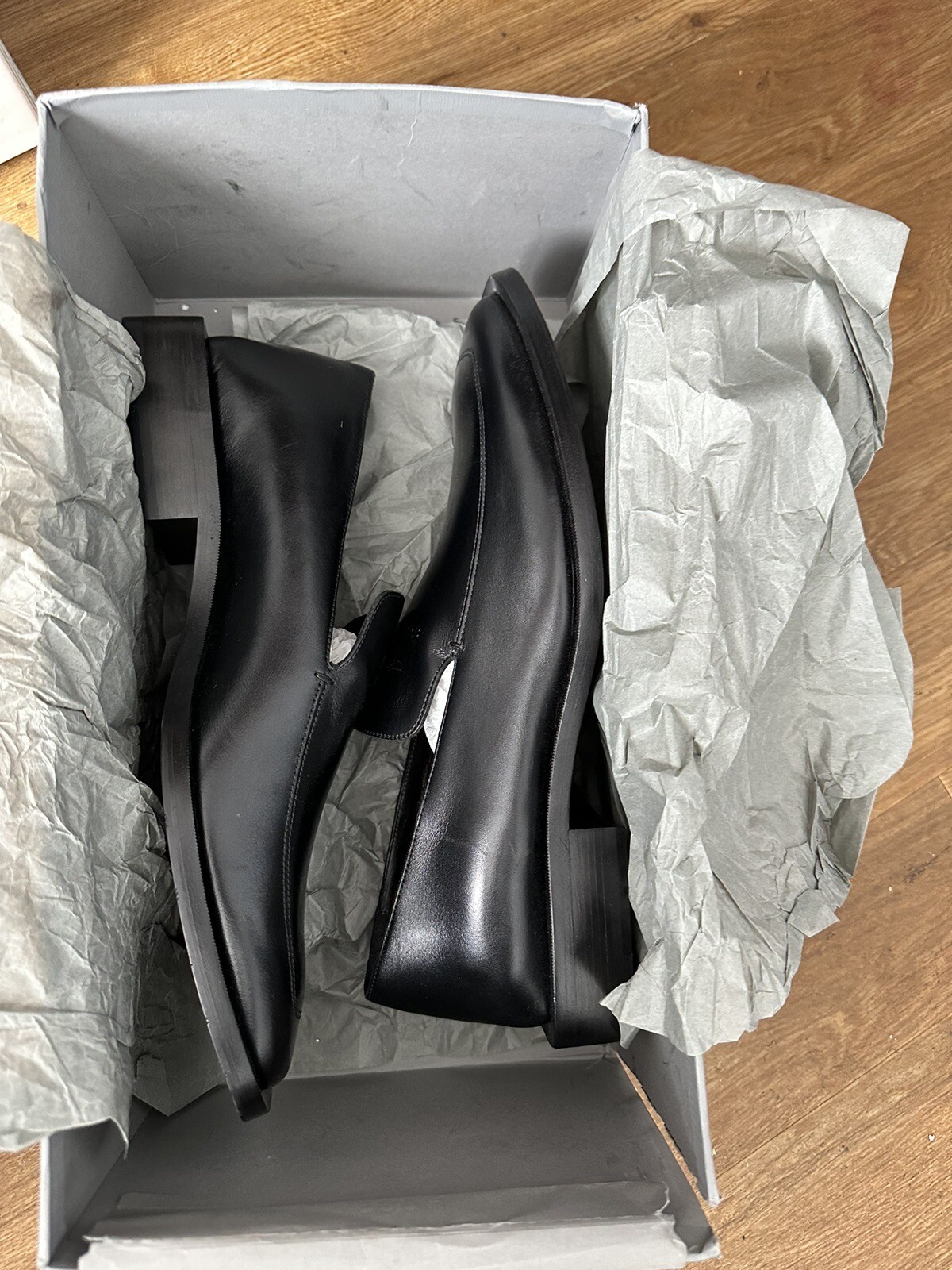 Balenciaga Coin Rim Loafer L20 Carrera Lux/Embossed Logo. Size 43 RRP £595.  image 8