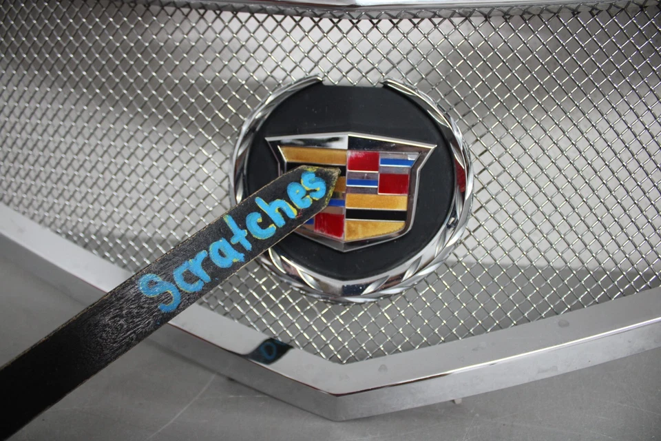 2010-2011-2012 CADILLAC SRX FRONT GRILLE AFTER MARKET - Imagem 2 de 4
