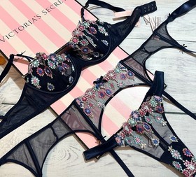 Victoria's Secret Dream Angels Demi Bra Garter Thong 3 pcs Set Floral Blue