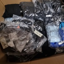 Random Clothing Bundle – 10 Piece Mixed Lot size M, Warehouse Clearance