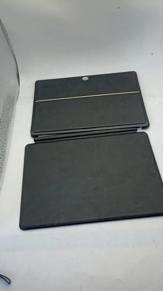 Black Protective Case and Keyboard With Touchpad for Chuwi 10.1" Hi10 Go Tablet - Image 3 of 4