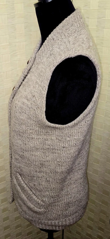 Vtg Eddie Bauer Beige 100% Wool Sweater Vest Wood Button Sz Medium  - Image 3 of 4
