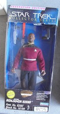 1997 Playmates Star Trek Benjamin Sisko Action Figure 9" Tall NIP