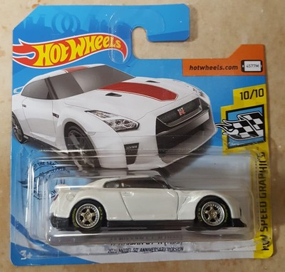 hot wheels 17 nissan gtr