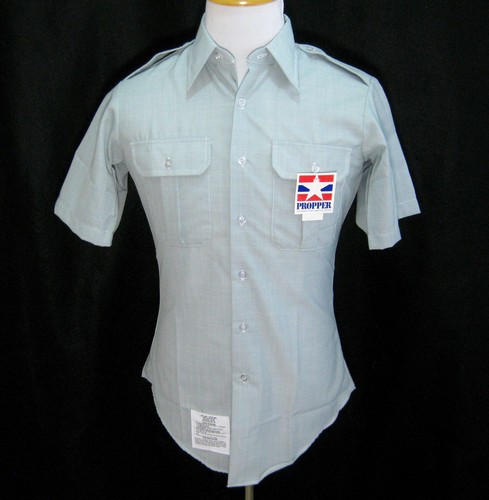 Dress Shirt / Short Sleeve / Sz 17 